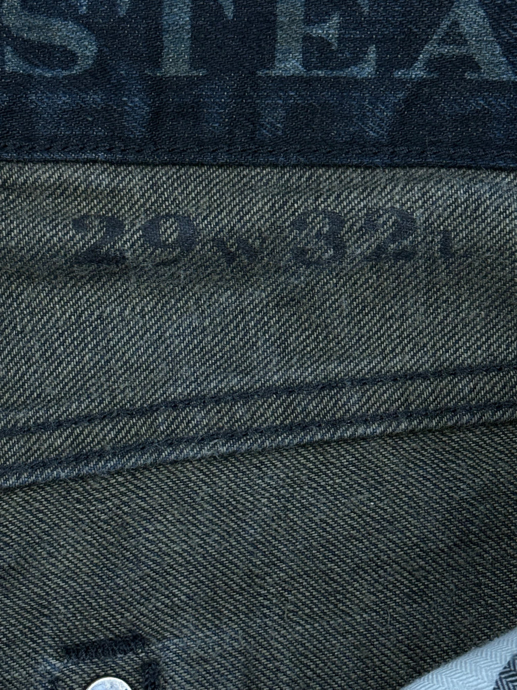 vintage Burberry jeans {S}